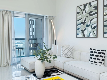 Cayan Tower, Marina, Dubai